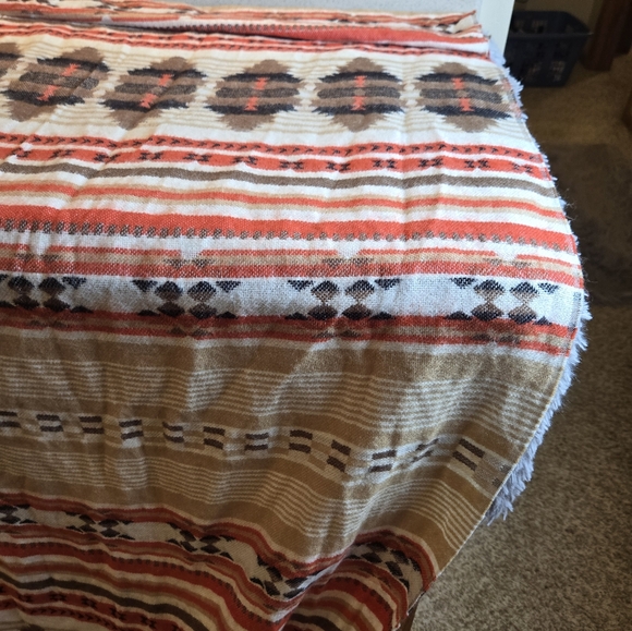 H&M Aztec Print Scarf - Picture 10 of 12